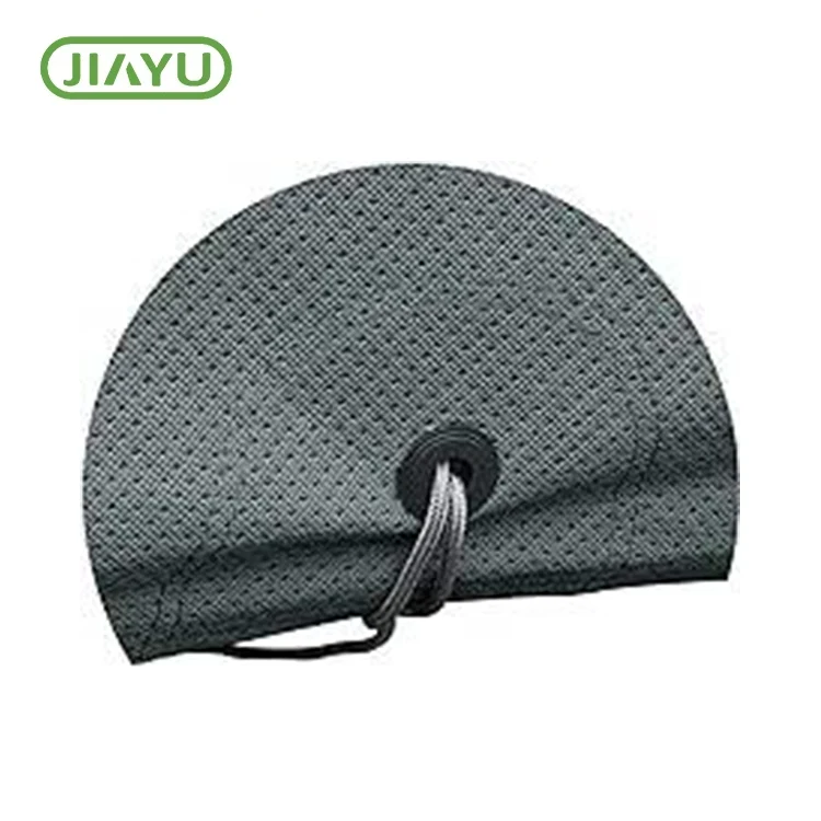 Taitettu sisäänvedettävä auton suoja